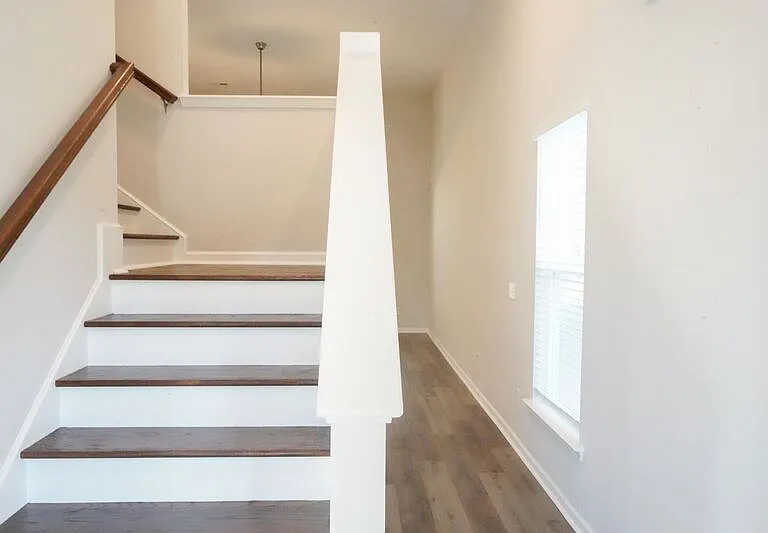 142 Brookline Dr — Photo 7