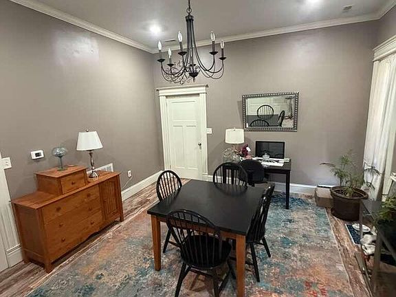5th image of 412 Vine St