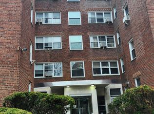 1234 Midland Avenue #3E, Bronxville, NY 10708