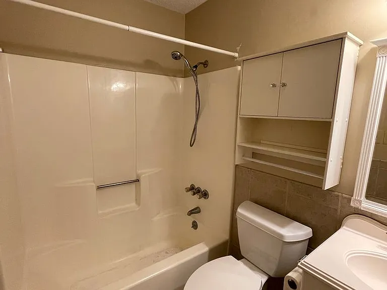 3234 W Wimbledon Dr — Photo 12
