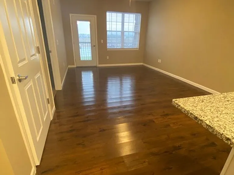 Grasslands Apartments — Photo 35