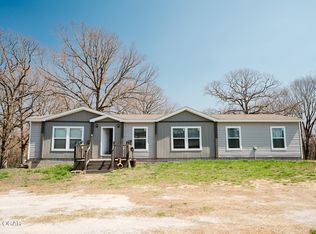 154 Old Plank Ln, Noel, MO 64854