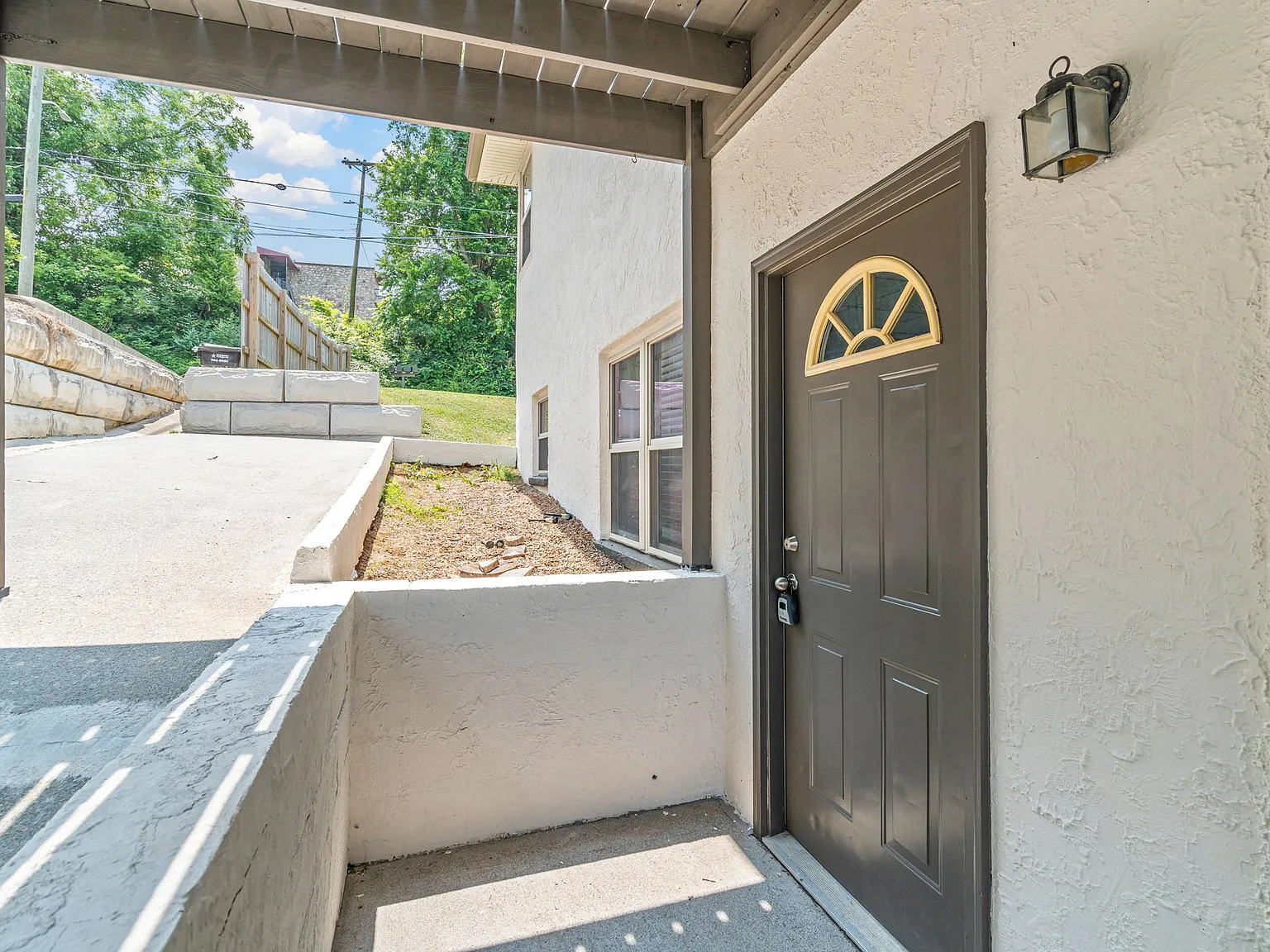 (ACH) 2751 Jersey Avenue (Apt 1 - 4) - Apt - 3 — Photo 2
