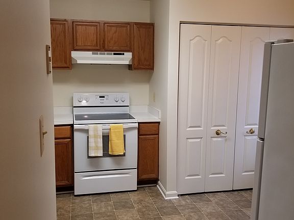 2nd image of 45276 Woodstown Way