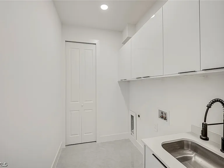 3500 33rd St SW — Photo 23