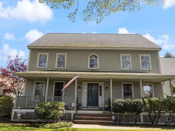 10 Auburndale Rd, Marblehead, MA 01945