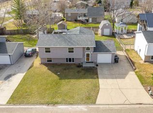 4 Casa Dr, Burlington, ND 58722