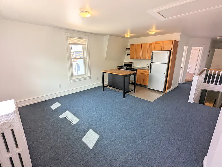 401 S 51st St #3 — Photo 1