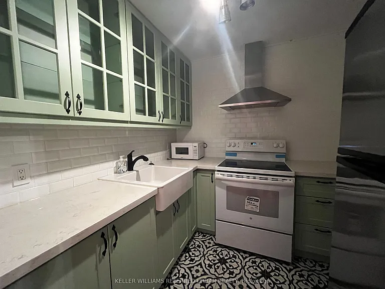 150 Farnham Ave #334 — Photo 6