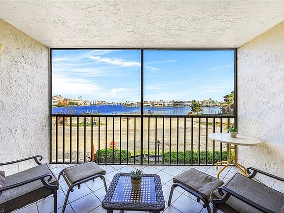 3rd image of 260 Southbay Dr APT 104