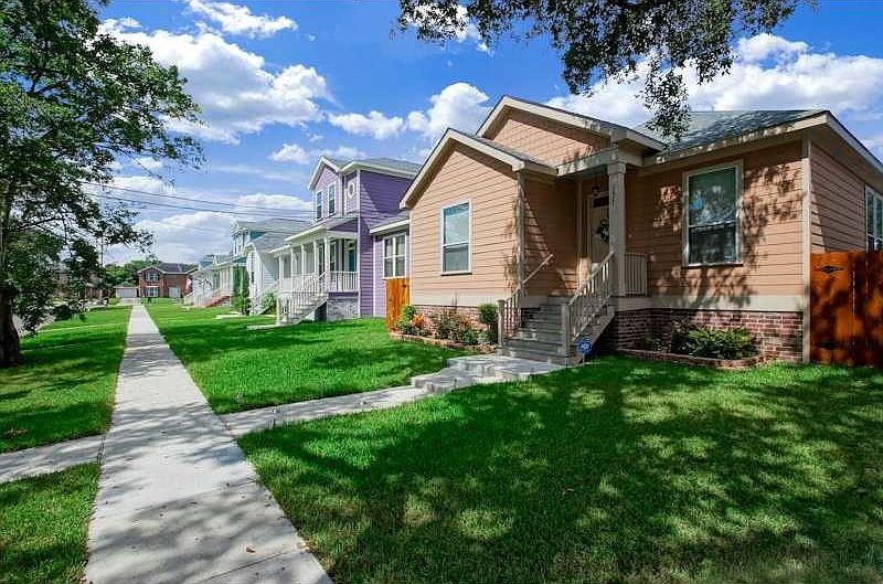 1st image of 4524 Jeanne Marie Pl