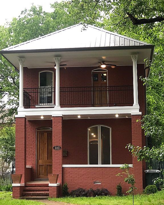 1st image of 1133 E 8th St