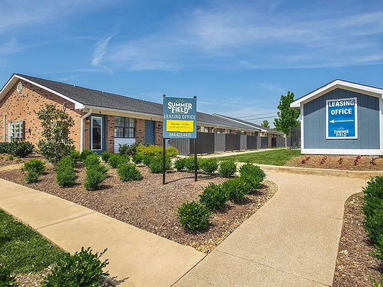 Summerfield Apartments — Photo 41