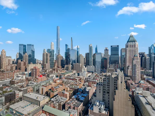 747 10th Avenue image 6 of 23