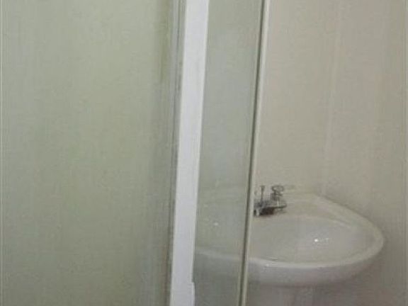 3rd image of 13642 Brookhaven Ave