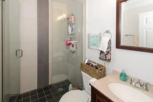 3032 N Kenmore Ave #2F — Photo 11