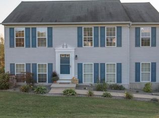 203 Valley View Ln, Nottingham, PA 19362