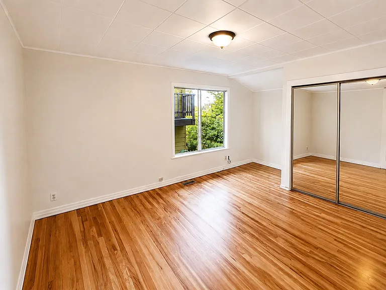24776 Cabrillo St #1 — Photo 9