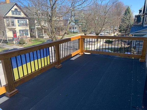 4th image of 88 Highland Ave