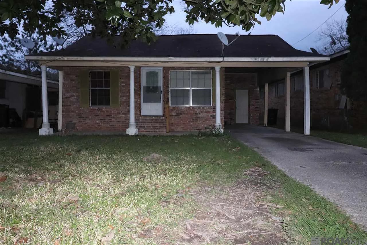 3 bed, 1400 sqft, $1,200 — Photo 4