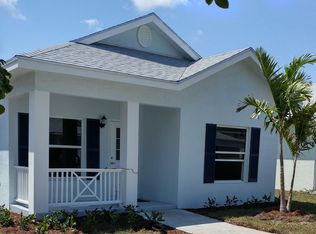 1028 Lincoln Rd, West Palm Beach, FL 33407