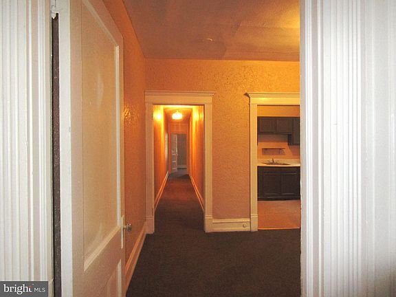 3rd image of 5914 Carpenter St Floor 2