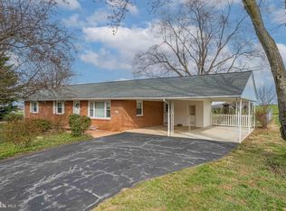 5742 Mount Carmel Church Rd, Boonsboro, MD 21713