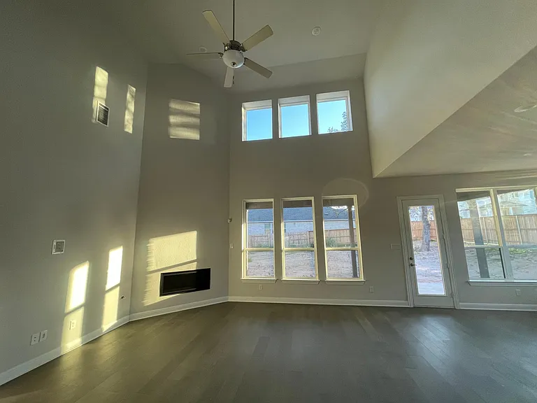 513 Constitution Way — Photo 25