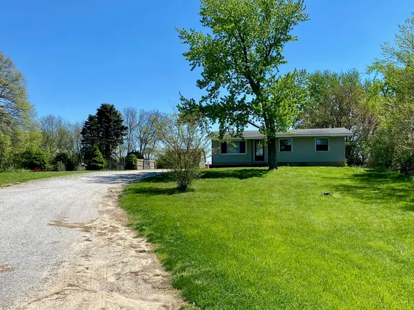 3355 S Us Highway 421, Westville, IN 46391