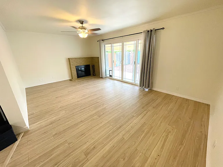2241 51st Ave — Photo 5
