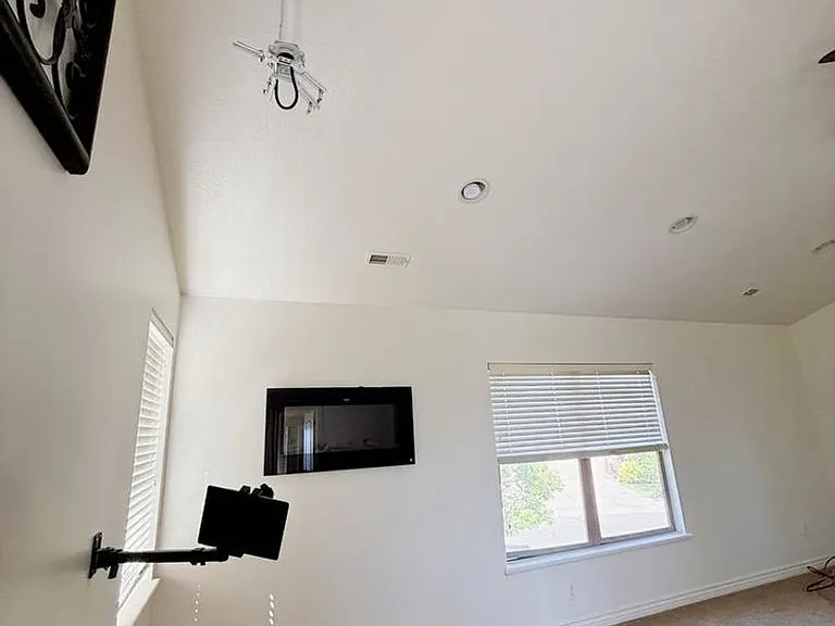 2251 W Pebblestone Ln — Photo 6