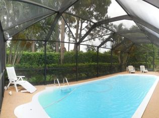 4517 Parrot Ave, Naples, FL 34104