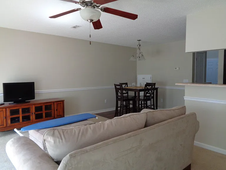131 Concord Ave — Photo 6