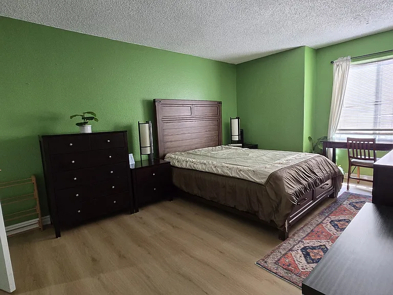 Very spacious bedroom.
