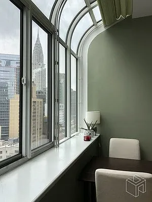 Rented by Halstead Real Estate | media 19