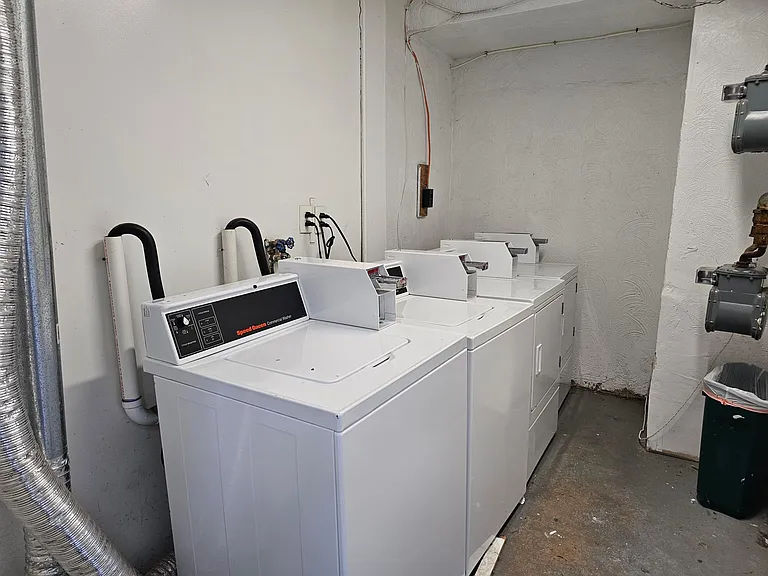 8305 Garland Ave #6 — Photo 14