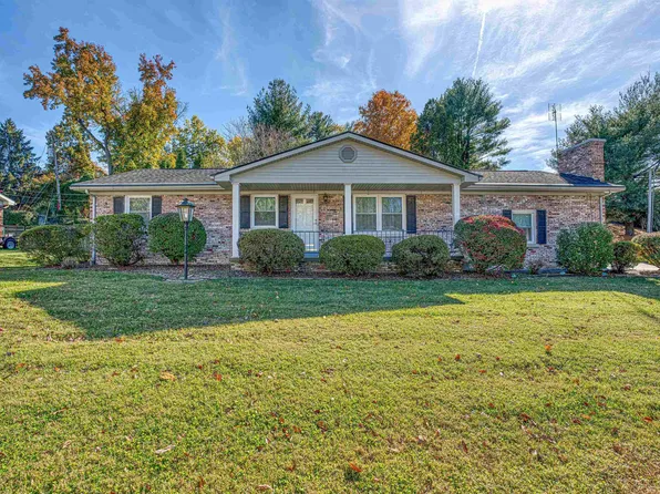 201 Sharon Rd, Newburgh, IN 47630