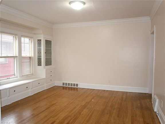 5th image of 17808 E Park Dr