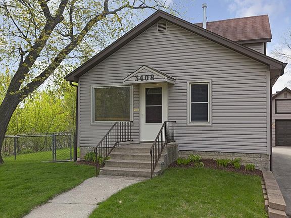 2nd image of 3408 McKinley St NE
