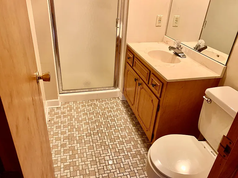 2135 Randolph Ave — Photo 9