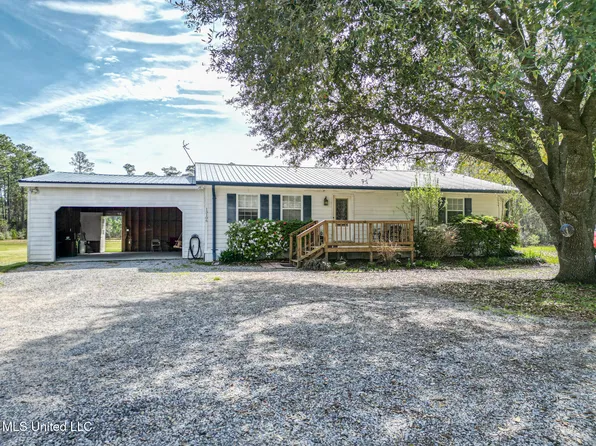 13106 Hudson Krohn Rd, Biloxi, MS 39532