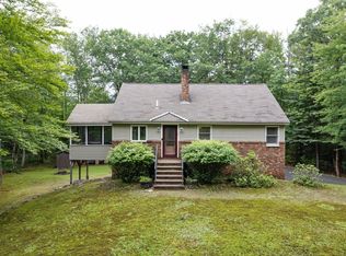 130 Kona Farm Rd, Moultonboro, NH 03254