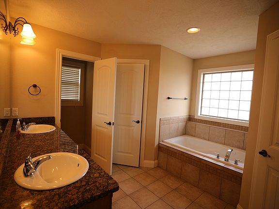5th image of 3790 N Boonville Ave #House