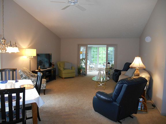 2nd image of 244 Timberlake Dr W