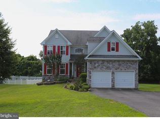 702 Carriage Cir, Upper Chichester, PA 19014