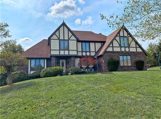 132 Crestwood Dr, Sarver, PA