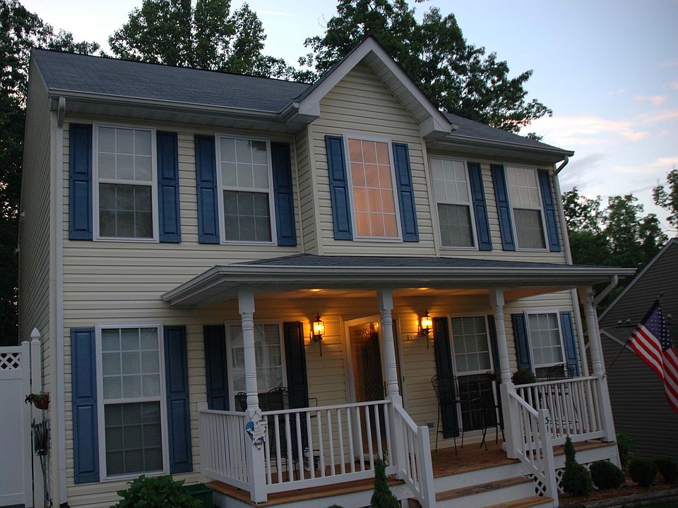 31 Amelia Ct