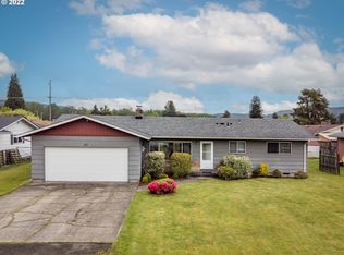 202 Palm Dr, Kelso, WA 98626