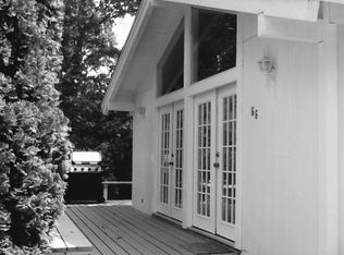 66 Striper Ln, East Falmouth, MA 02536