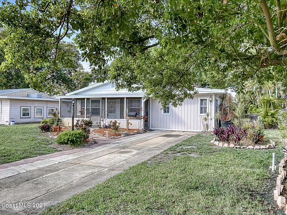 3rd image of 620 Wisteria Dr